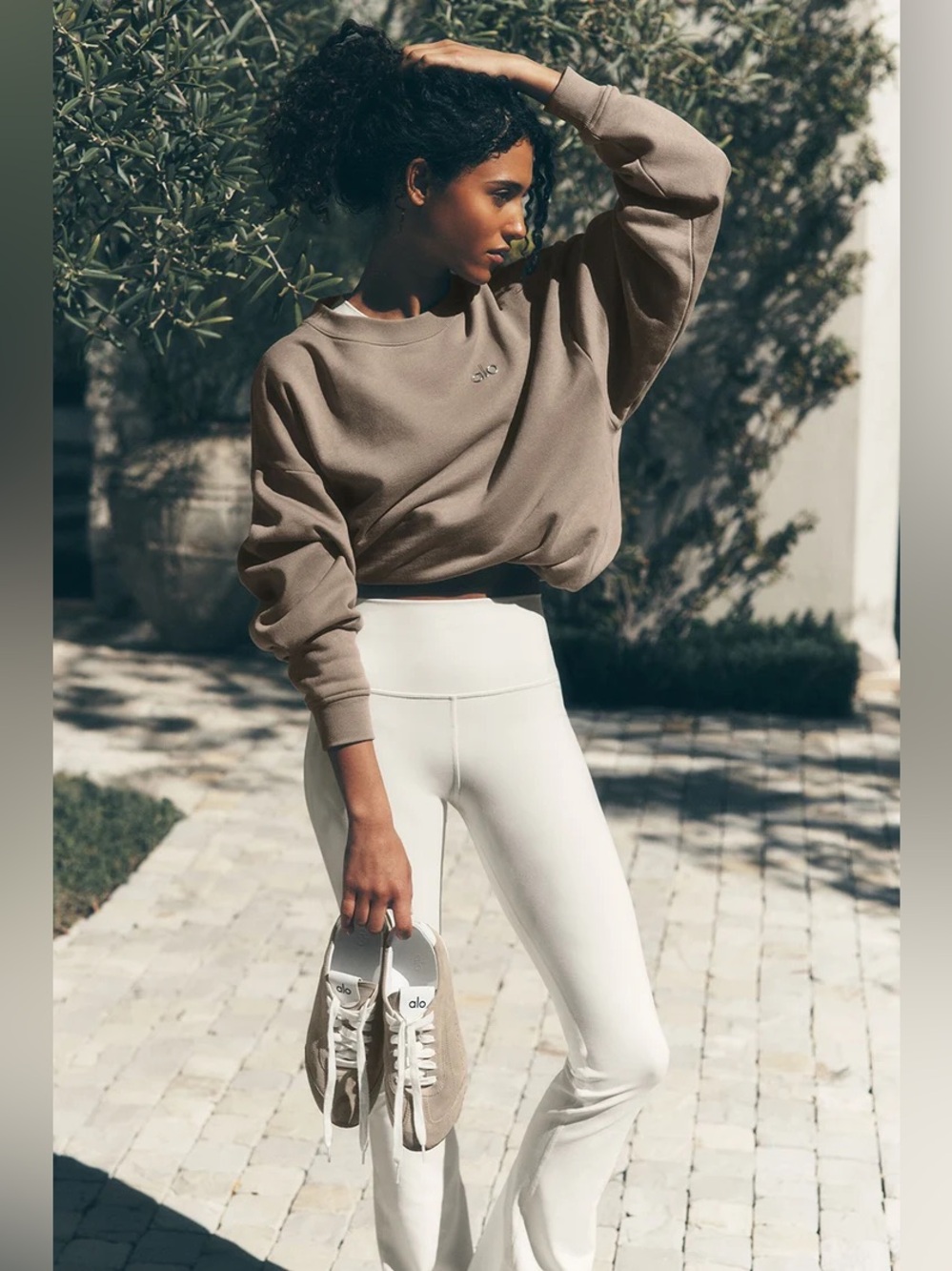 Alo Yoga Airbrush 7/8 Bootcut Leggings S White High Waist Flare W51119R